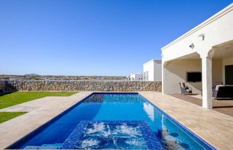 cq_pacifictopaz_pool2